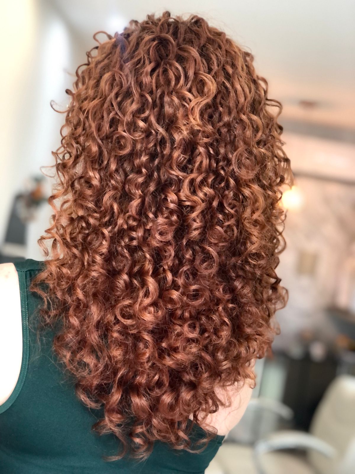 Coloração (Mudança Total de Cor) * Incluso Higienização,Tratamento,Fitagem e secagem  